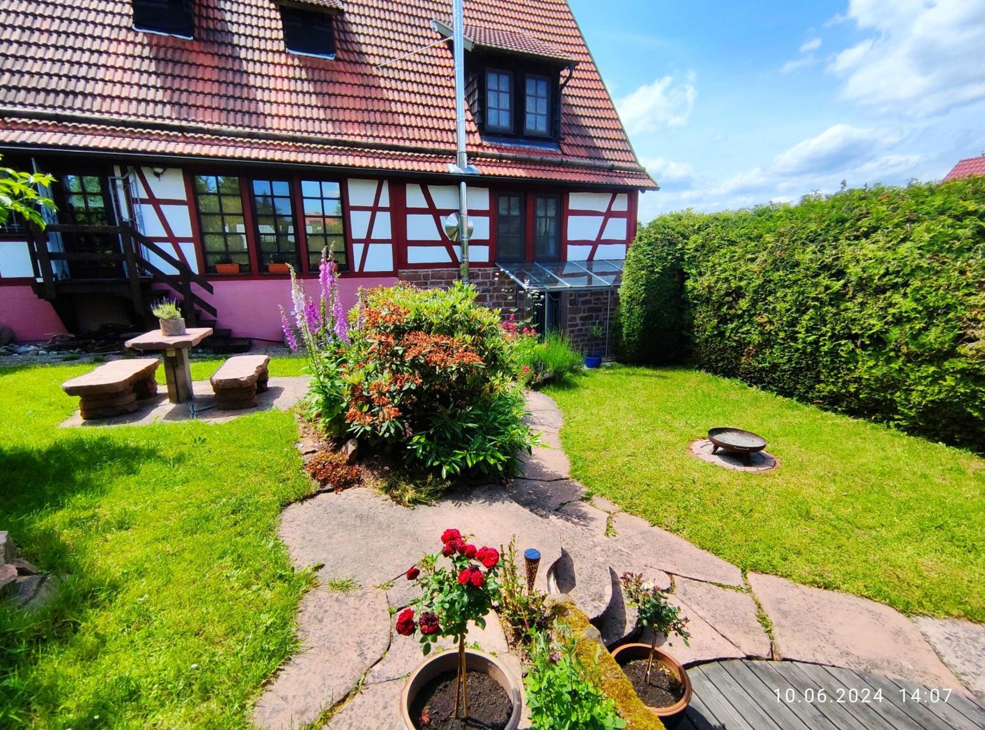 Ferienhaus Marre - Mit Grill, Feuerstelle Und Gartensauna Waldbrunn  Εξωτερικό φωτογραφία